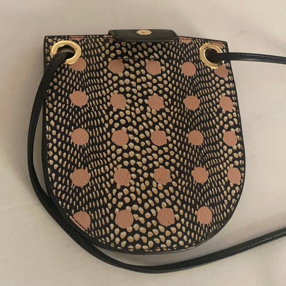 Vince Camuto crossbody - Picture 1 of 5